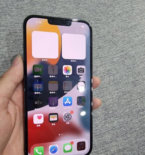 如何选择港版iPhone还是国行iPhone（以价格、功能和维修保障为考量）